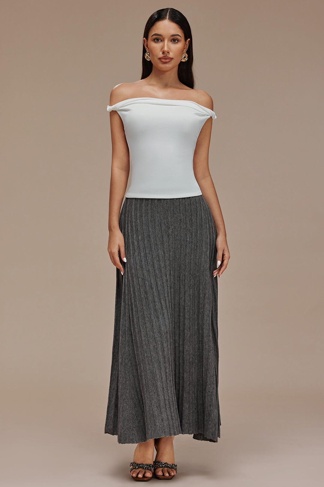 Moon 45 Basic Asymmetrical Twist Sleeveless Top