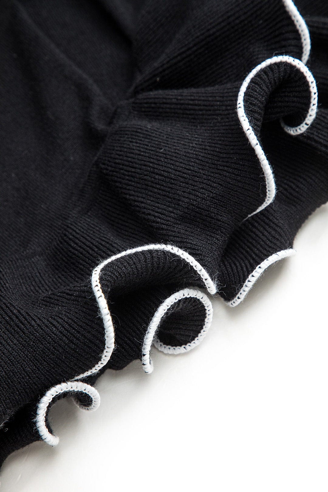 Moon 45 Knit Contrast Whipstitching Dress