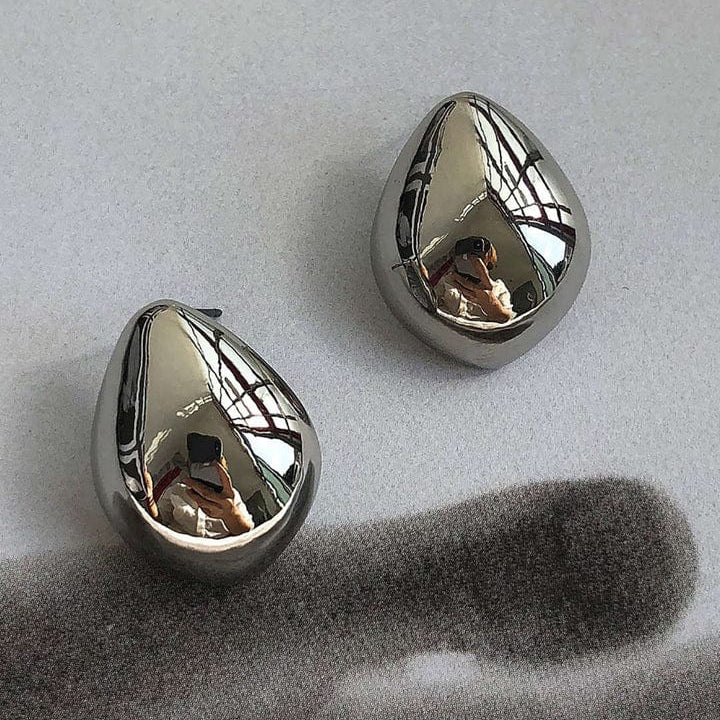 Moon 45 Silver / ONE SIZE Elegant Metal Drop Earrings