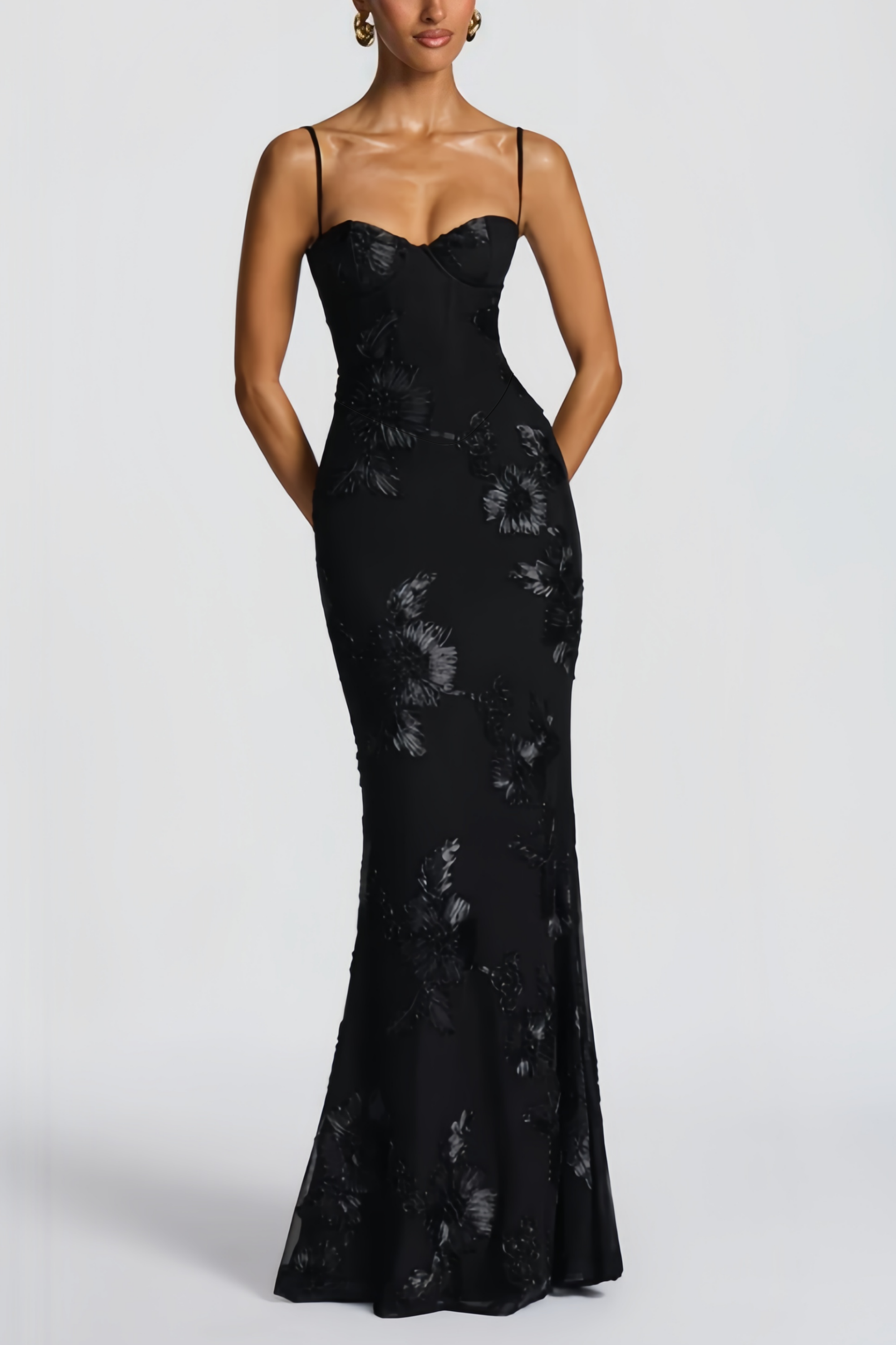 Davina - Théoline Black Floral Appliqué Corset Maxi Dress