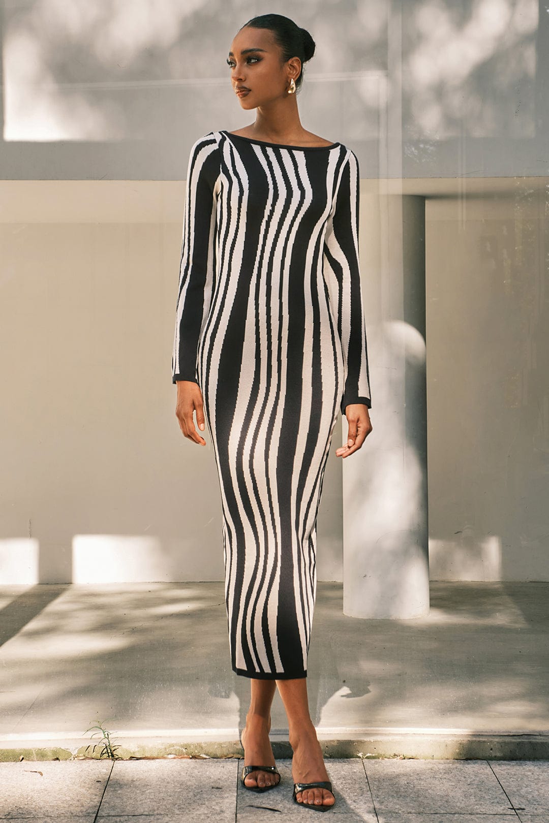 Moon 45 Contrast Stripe Knit Maxi Dress