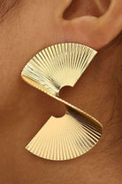 Moon 45 Gold / ONE SIZE Elegant Pleated Metal Earrings