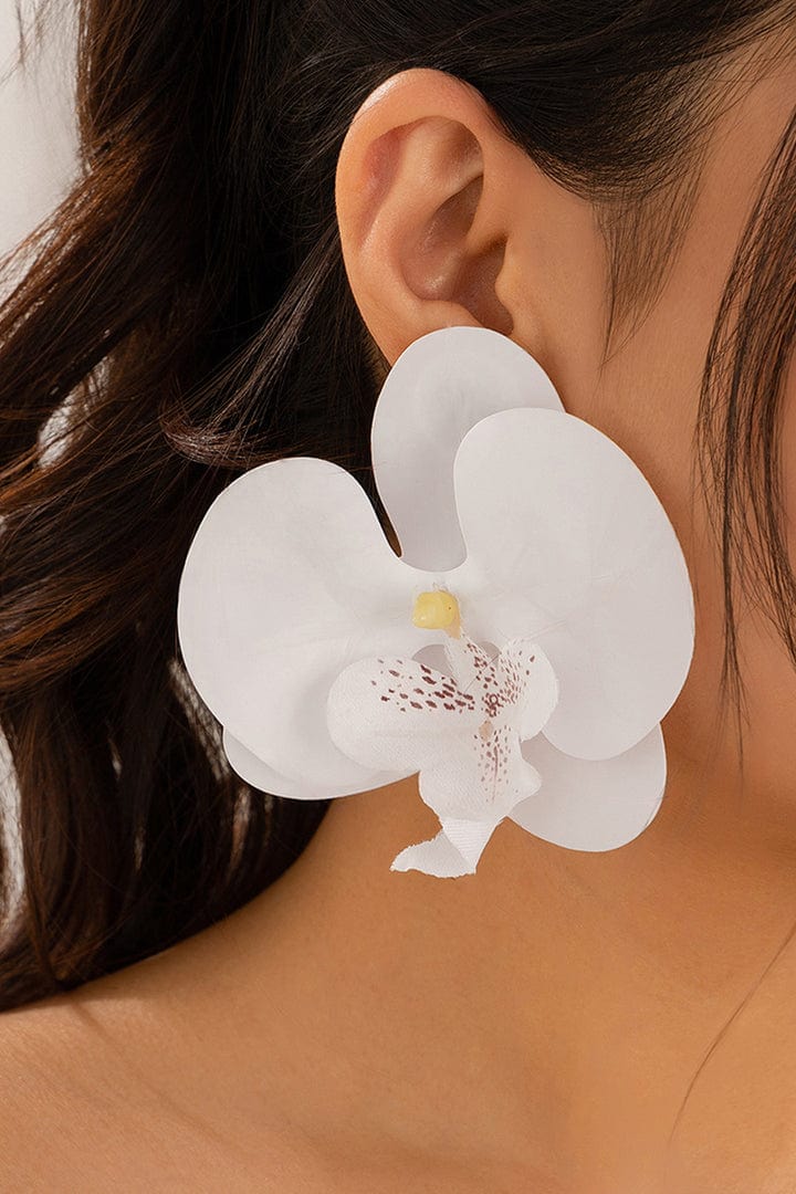 Moon 45 WHITE / ONE SIZE Phalaenopsis Orchid Earrings